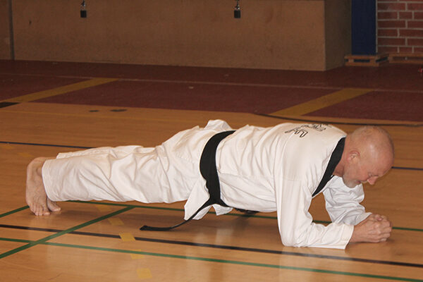 Hwa Rang taekwondo opvarmning